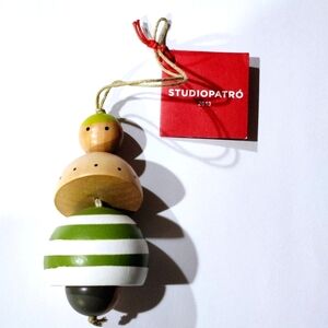 CRATE & BARREL FAMILY ORNAMENT Child HANG WITH THE FAMILY